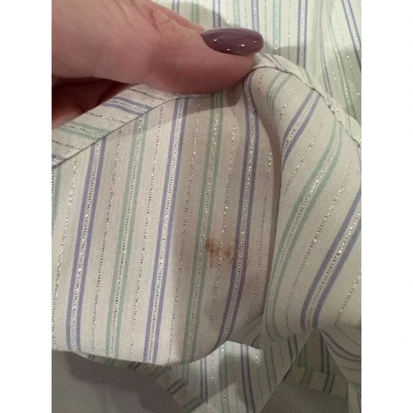 USED VINTAGE NAPA VALLEY EMBROIDERED LONG-SLEEVE BUTTON-UP SHIRT - Picture 7 of 9